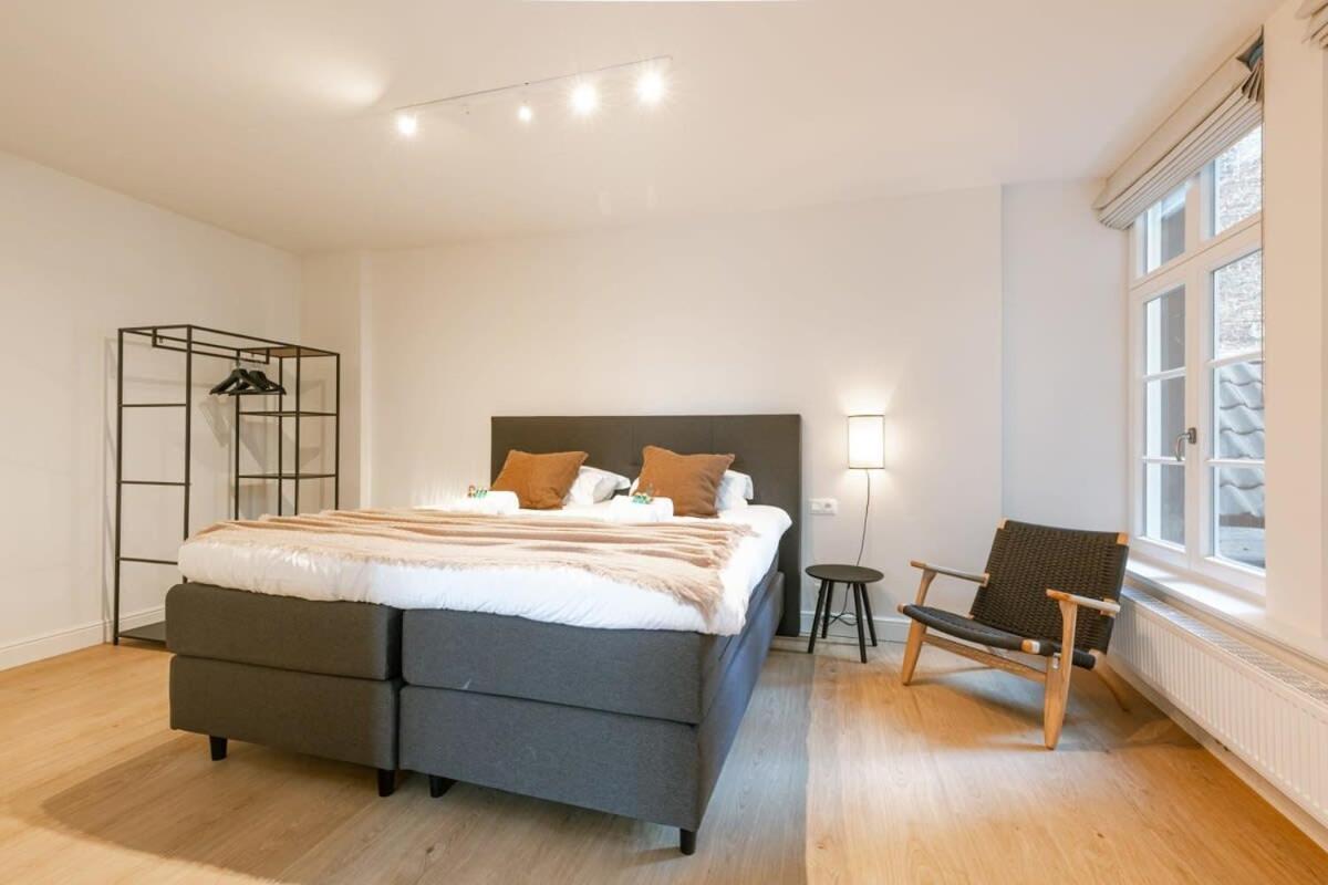Huswell - Modern Apartment Located At Historical Main Square Αμβέρσα Εξωτερικό φωτογραφία