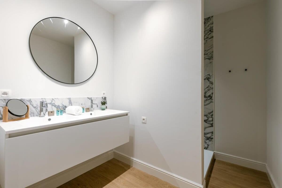 Huswell - Modern Apartment Located At Historical Main Square Αμβέρσα Εξωτερικό φωτογραφία